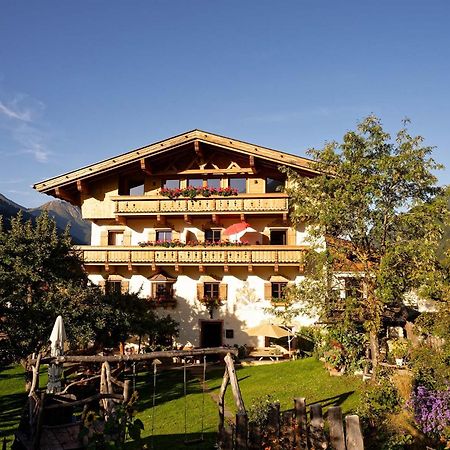 Hotel Fleckhof Neustift im Stubaital Exterior foto
